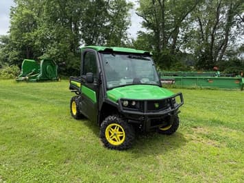 Main image John Deere XUV 835R